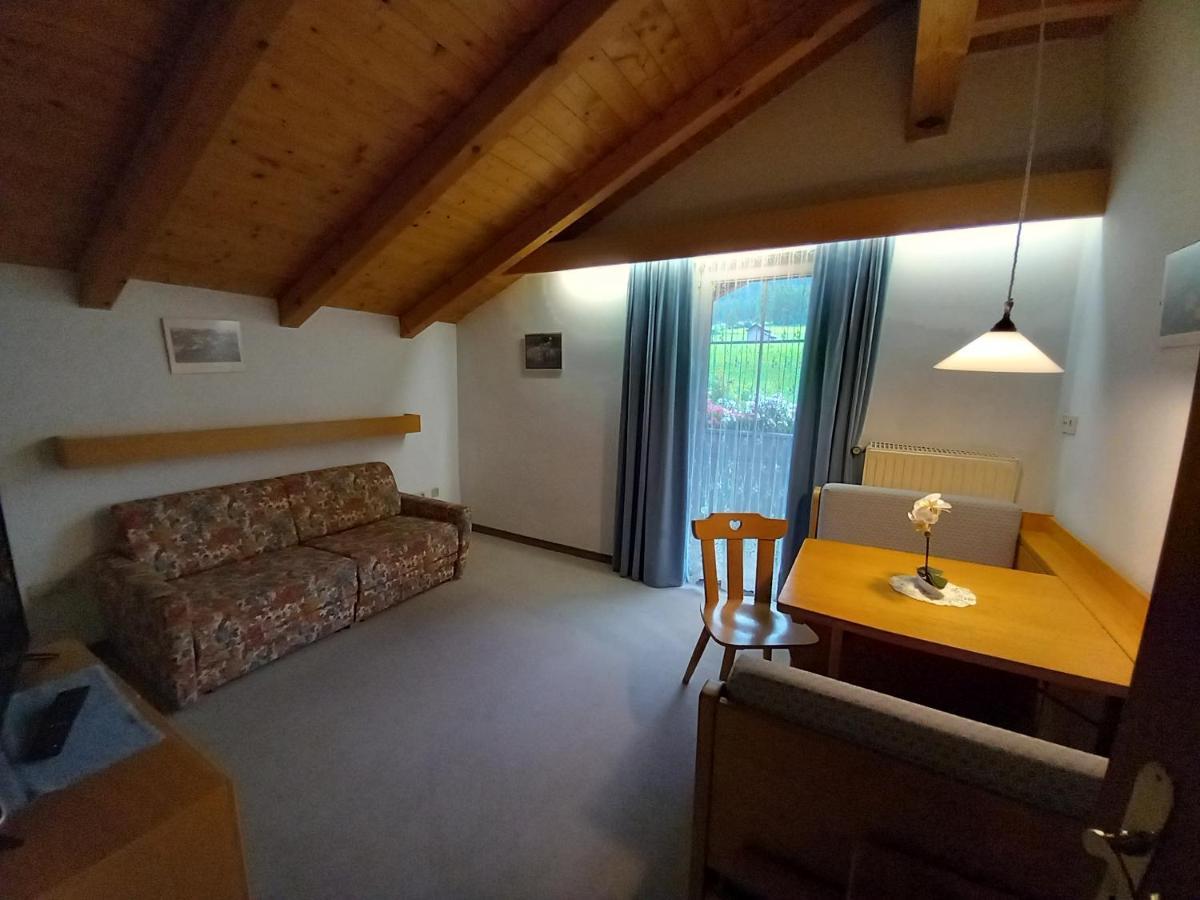 Residence Alpenrose Sexten Esterno foto